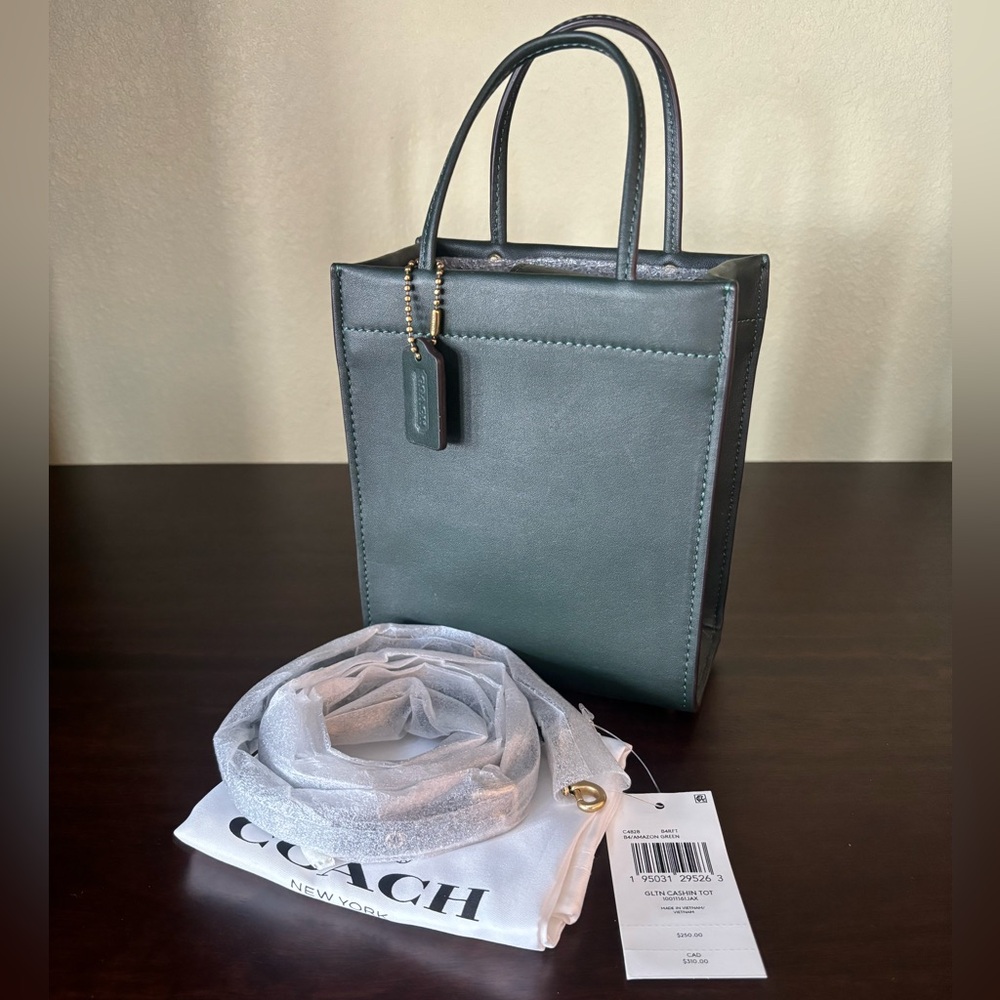 Coach Mini Cashin Tote-Amazon Green